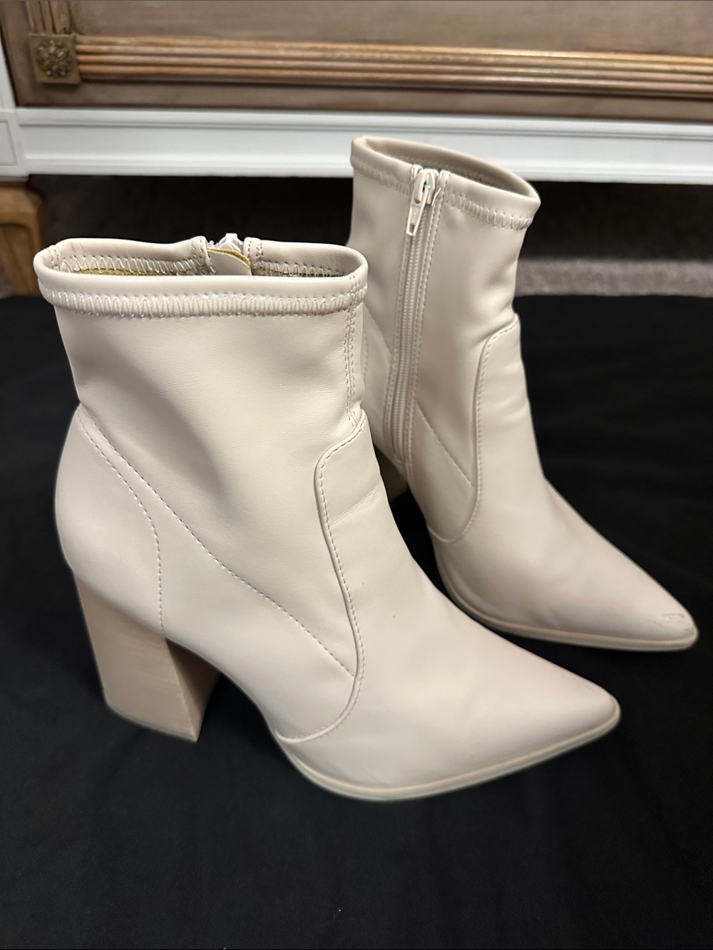 Steve Madden Cream Pointed Toe Block Heel Ankle Boots